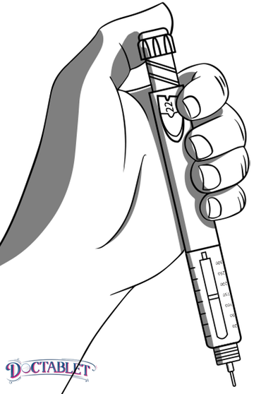 En preparación para inyectarse con insulina usando su pluma sostener la pluma como si fuera un lápiz retráctil con el pulgar sobre el botón.