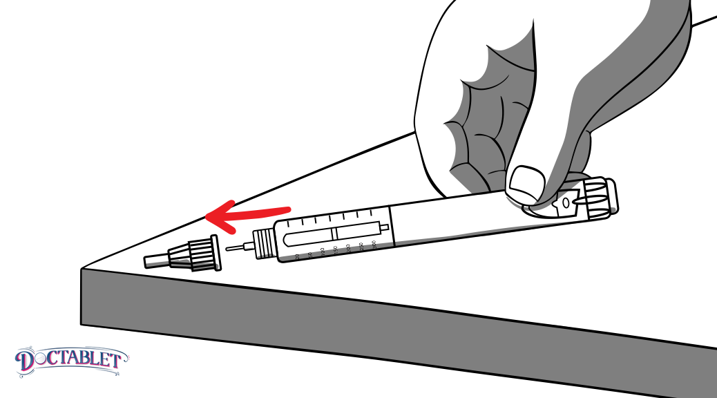 Encuentre el protector grande de la aguja y colóquelo cuidadosamente en la aguja de la pluma, esto hará que sea más fácil de agarrar y quitar la aguja.